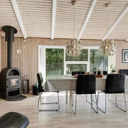Aja - 900m From The Sea By Interhome
